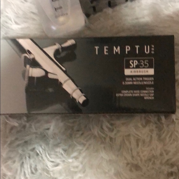 Temptu Pro Airbrush Machine - Picture 4 of 6